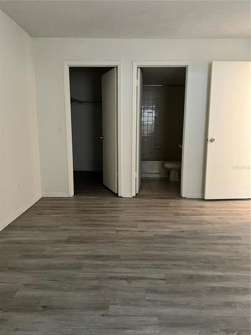 14308 HANGING MOSS CIRCLE 102, Tampa, FL 33613