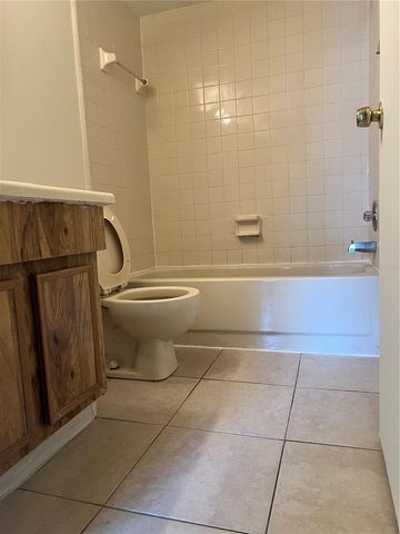 14308 HANGING MOSS CIRCLE 102, Tampa, FL 33613