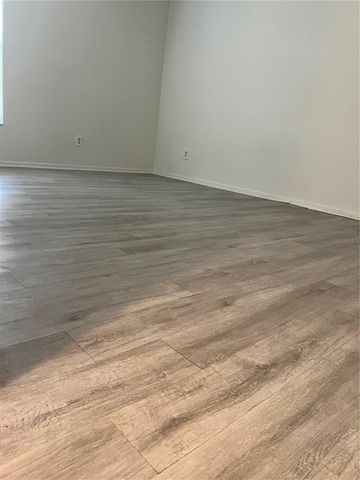14308 HANGING MOSS CIRCLE 102, Tampa, FL 33613
