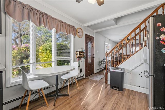 42 Haven Lane, Levittown, NY 11756