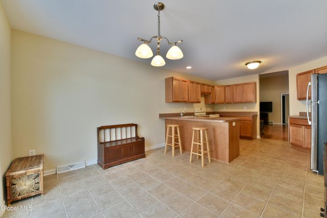 13 Rosemary Drive, North Greenbush, NY 12180