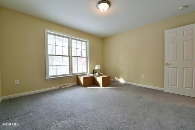 13 Rosemary Drive, North Greenbush, NY 12180