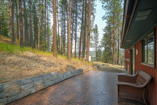 2505 N Christensen Rd, Medical Lake, WA 99022