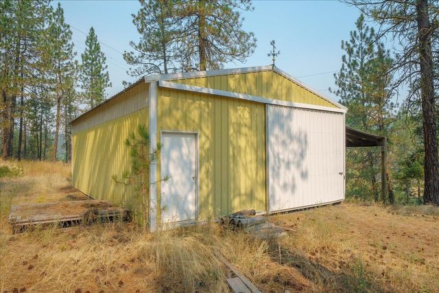 2505 N Christensen Rd, Medical Lake, WA 99022