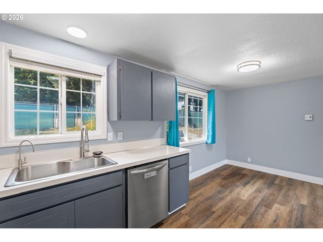 6115 Ne 54TH St, Vancouver, WA 98661