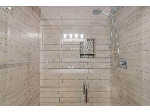 6115 Ne 54TH St, Vancouver, WA 98661