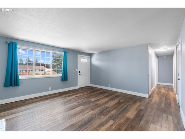 6115 Ne 54TH St, Vancouver, WA 98661