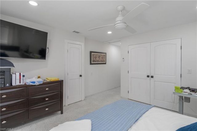 450 Birdsong PL, Sanibel, FL 33957