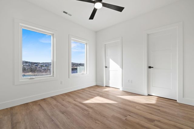 20 Teak Drive 15, Reeds Spring, MO 65737