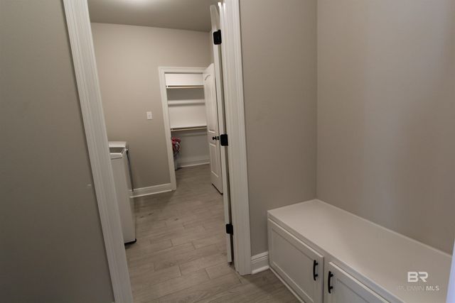 17148 Lafayette Drive, Robertsdale, AL 36567