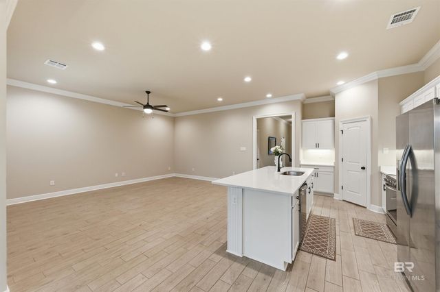 17148 Lafayette Drive, Robertsdale, AL 36567