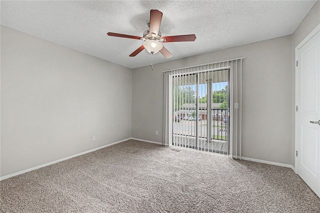 2765 - 1,2,3,4 N Valencia Avenue, Fayetteville, AR 72703