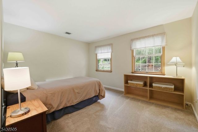 114 Upper Sunset Dr, Washington Twp., NJ 07853