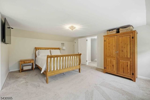 114 Upper Sunset Dr, Washington Twp., NJ 07853