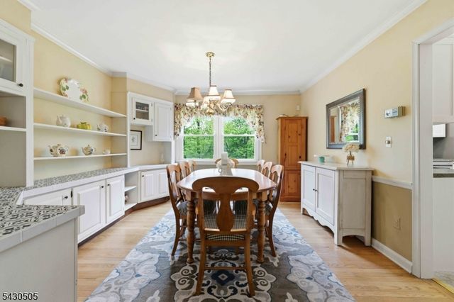 114 Upper Sunset Dr, Washington Twp., NJ 07853