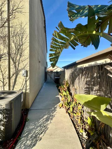 7548 Chappelle Way, Elk Grove, CA 95757