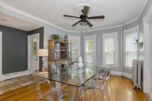 294 Wentworth Ave, Lowell, MA 01852