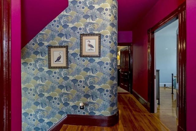 294 Wentworth Ave, Lowell, MA 01852