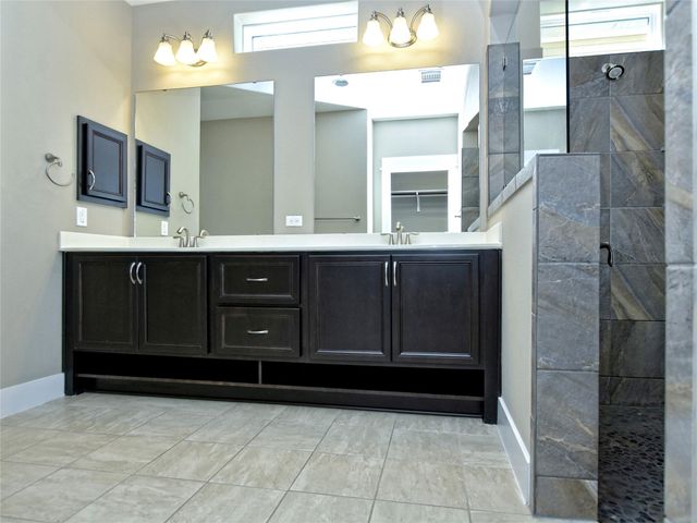 721 Clear Stream XING, Austin, TX 78753