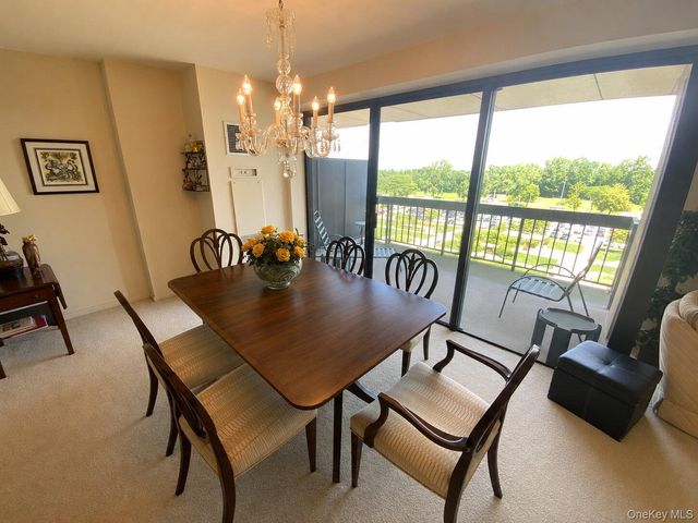 27010 Grand Central Parkway 7G, Floral Park, NY 11005