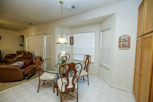 2889 E Doral Way, Turlock, CA 95382