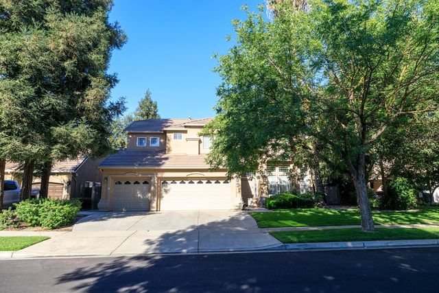 2889 E Doral Way, Turlock, CA 95382