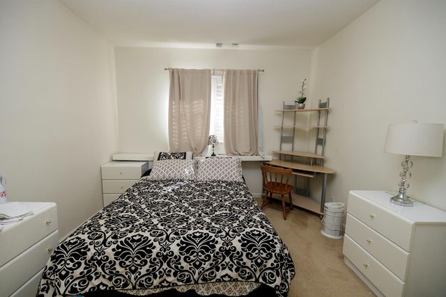 2889 E Doral Way, Turlock, CA 95382