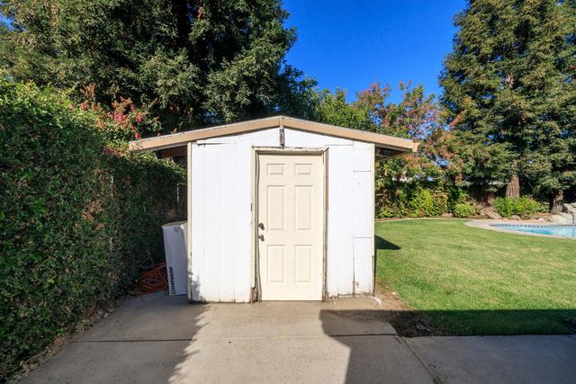 2889 E Doral Way, Turlock, CA 95382