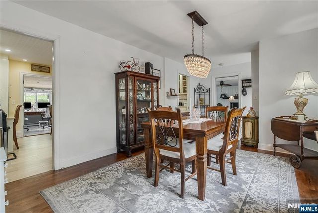 33 Brooksyde Avenue, Ringwood, NJ 07456