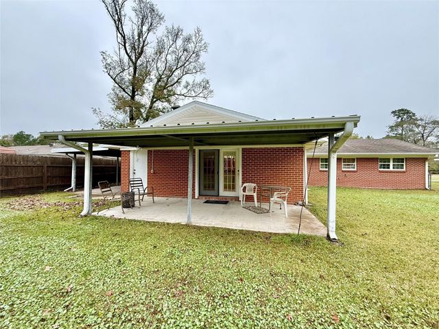 1140 Mitzi Street, Vidor, TX 77662