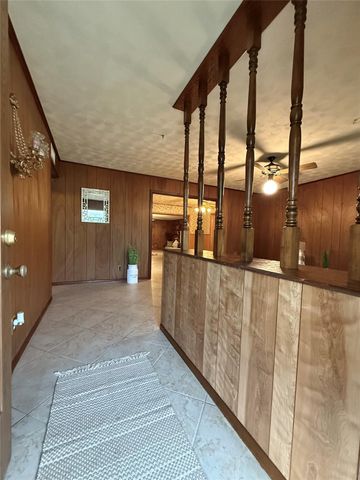 1140 Mitzi Street, Vidor, TX 77662