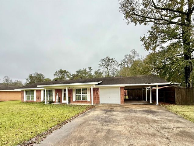 1140 Mitzi Street, Vidor, TX 77662