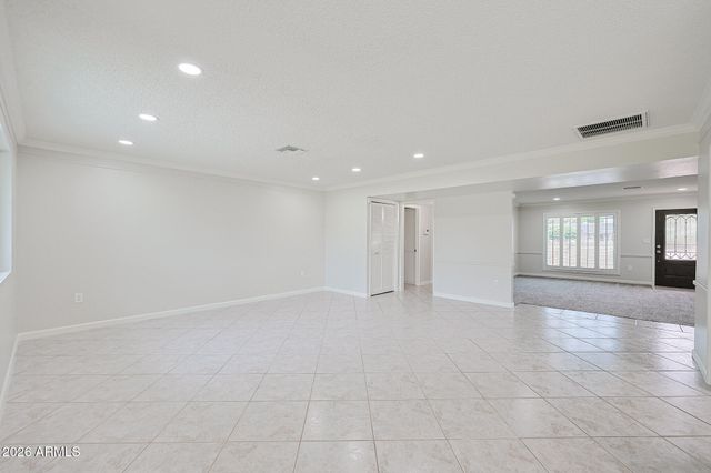 10646 W TROPICANA Circle, Sun City, AZ 85351