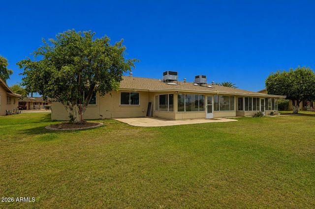 10646 W TROPICANA Circle, Sun City, AZ 85351