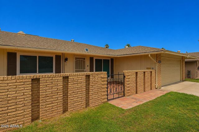10646 W TROPICANA Circle, Sun City, AZ 85351