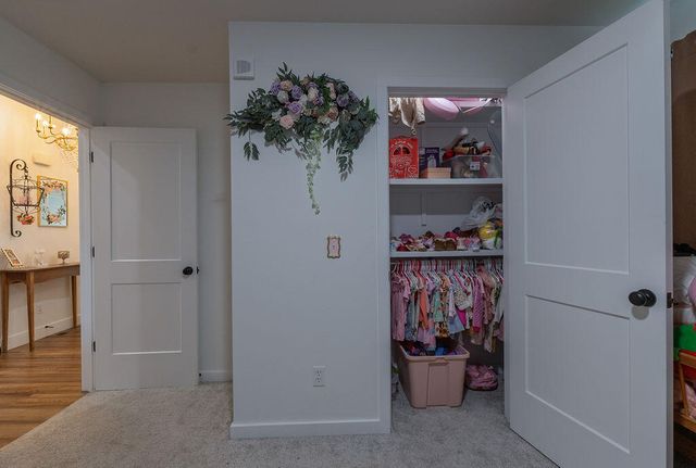 1205 W Denali Drive, Nixa, MO 65714