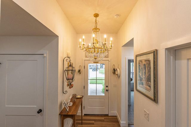 1205 W Denali Drive, Nixa, MO 65714