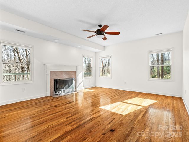 214 Blake Mountain Circle, Asheville, NC 28803