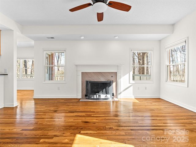 214 Blake Mountain Circle, Asheville, NC 28803