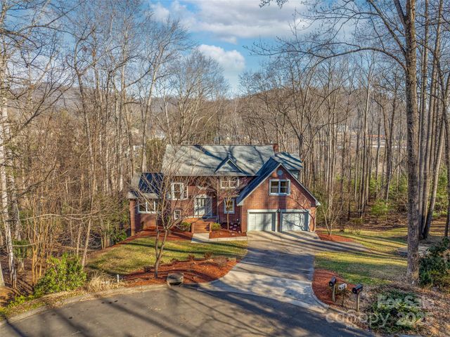 214 Blake Mountain Circle, Asheville, NC 28803