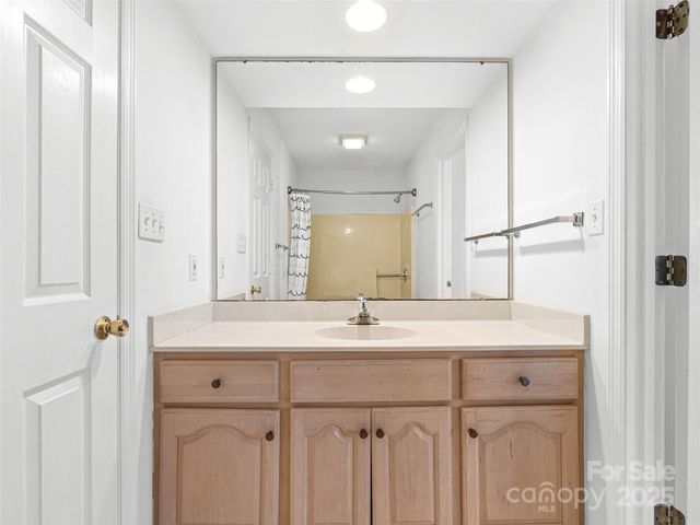 214 Blake Mountain Circle, Asheville, NC 28803