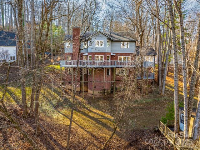 214 Blake Mountain Circle, Asheville, NC 28803