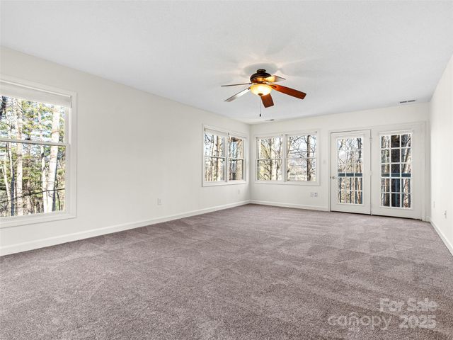 214 Blake Mountain Circle, Asheville, NC 28803