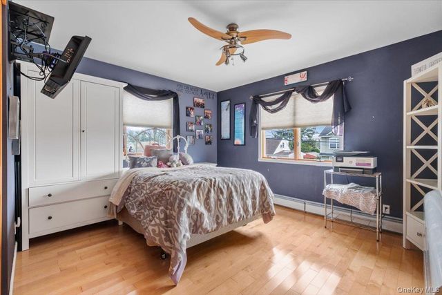 28 Lee Avenue, Bethpage, NY 11714