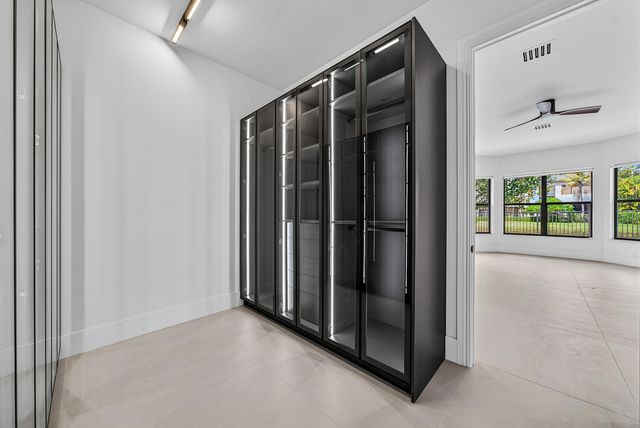 17585 Middlebrook Way, Boca Raton, FL 33496