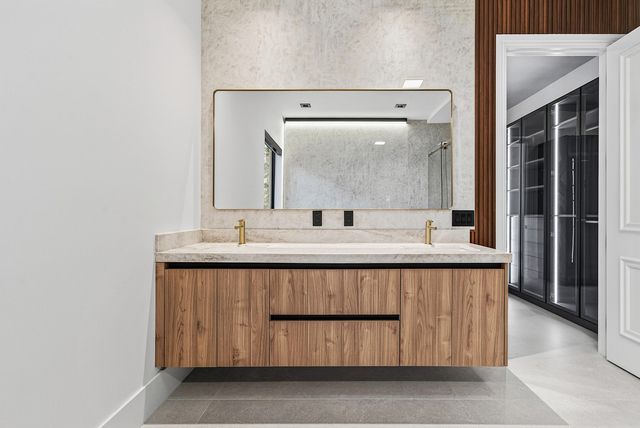 17585 Middlebrook Way, Boca Raton, FL 33496