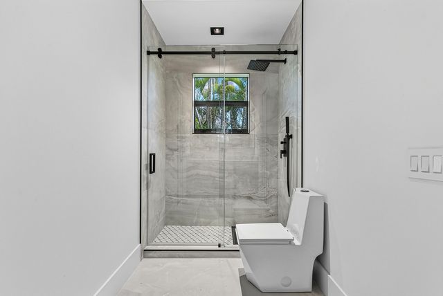 17585 Middlebrook Way, Boca Raton, FL 33496