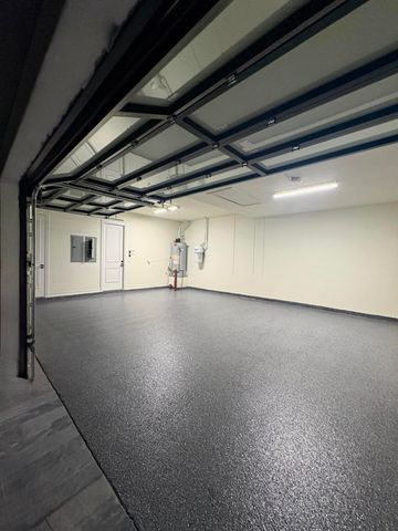 17585 Middlebrook Way, Boca Raton, FL 33496