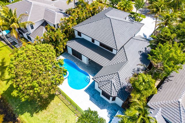 17585 Middlebrook Way, Boca Raton, FL 33496