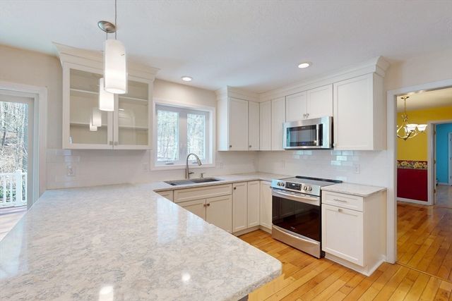 169 Sheffield Drive, Belchertown, MA 01007